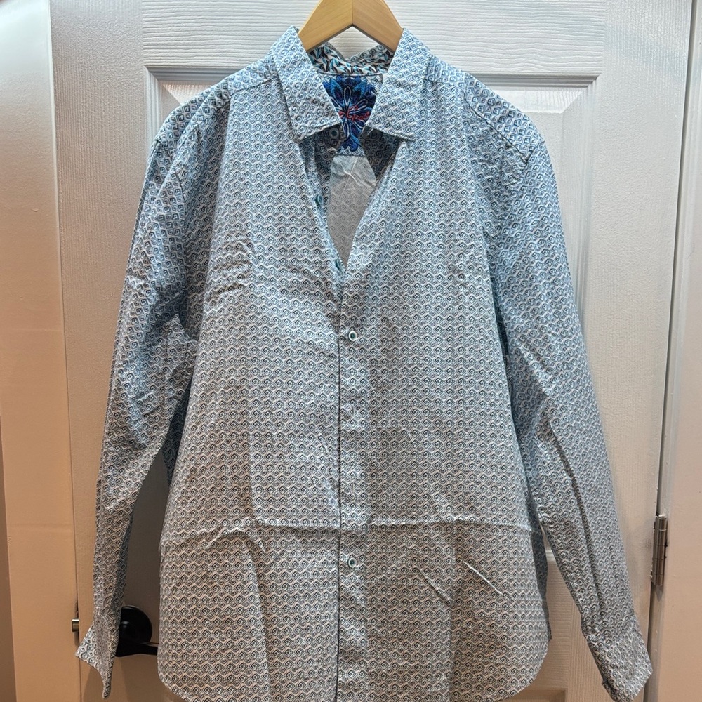 Robert Graham Blue and White Patterned Shirt